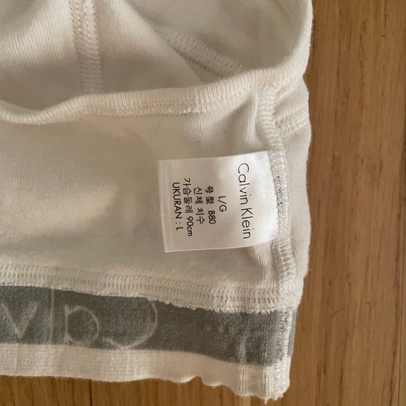 Calvin Klein Bralette - Picture 3 of 3